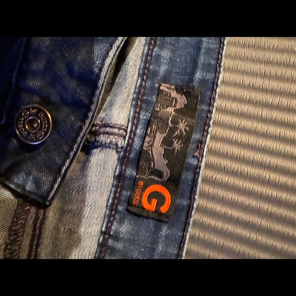 Guess Jeans - Picture 2 of 3